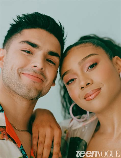 is sierra and diego from on my block dating in real life